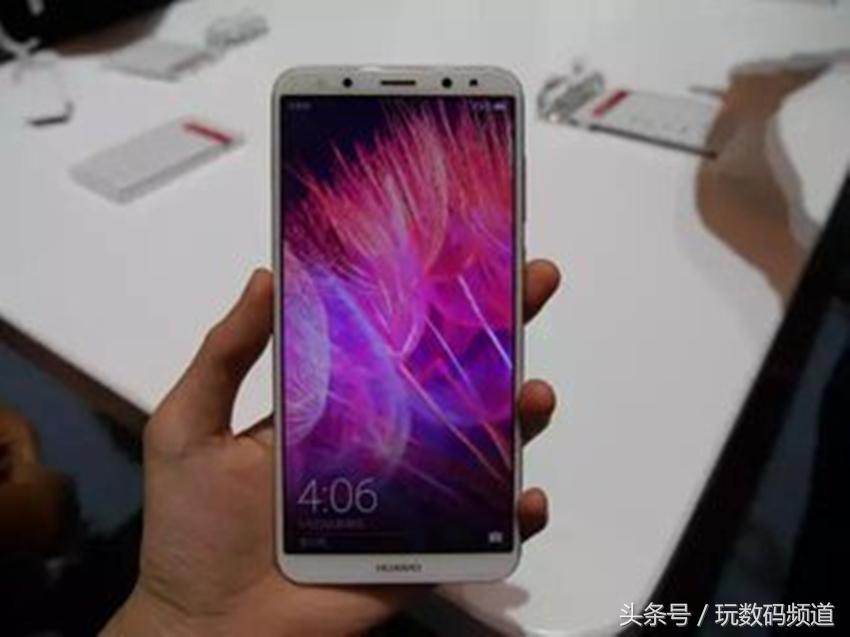 到底什么是全面屏？有没有一个标准呢？