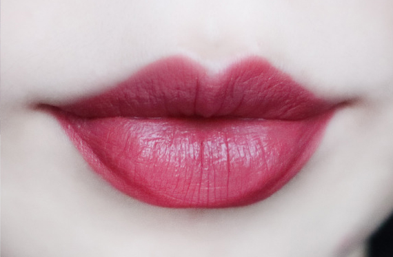 不知道给女朋友买什么色号的口红,直男必备口红100款