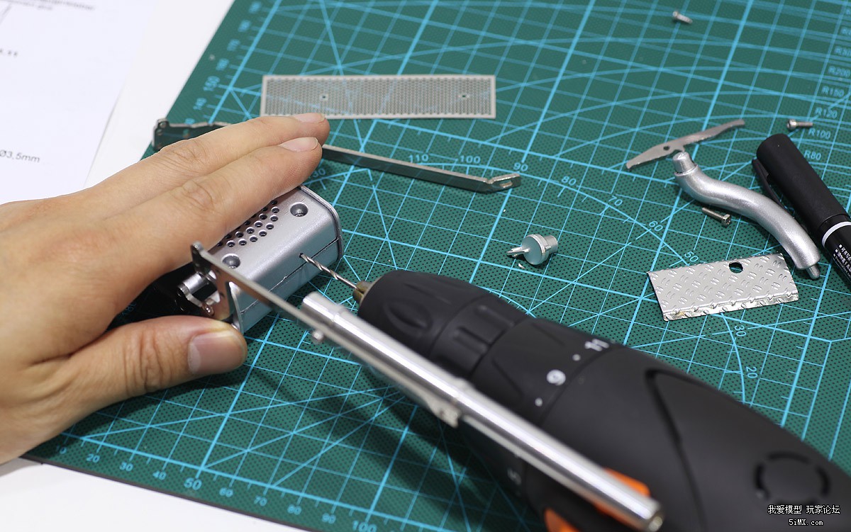 论复杂程度我只服它｜德国ScaleArtMAN三向自卸车细节（三）