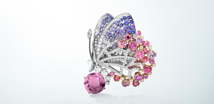 梵克雅宝2015高级珠宝系列,vca梵克雅宝中号是黄金的吗