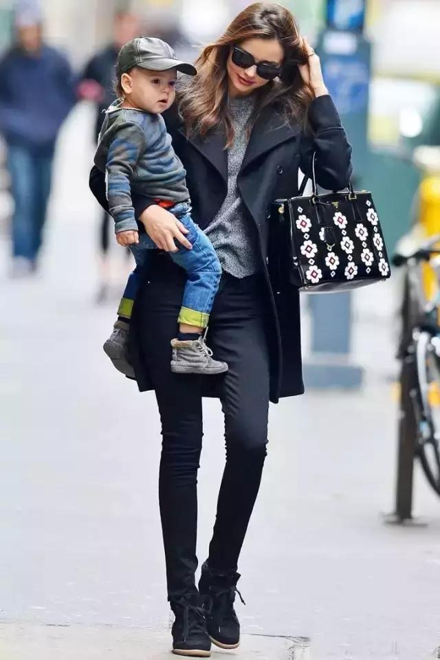 这个冬天毛鞋和毛袜最配,这个冬天鞋推荐