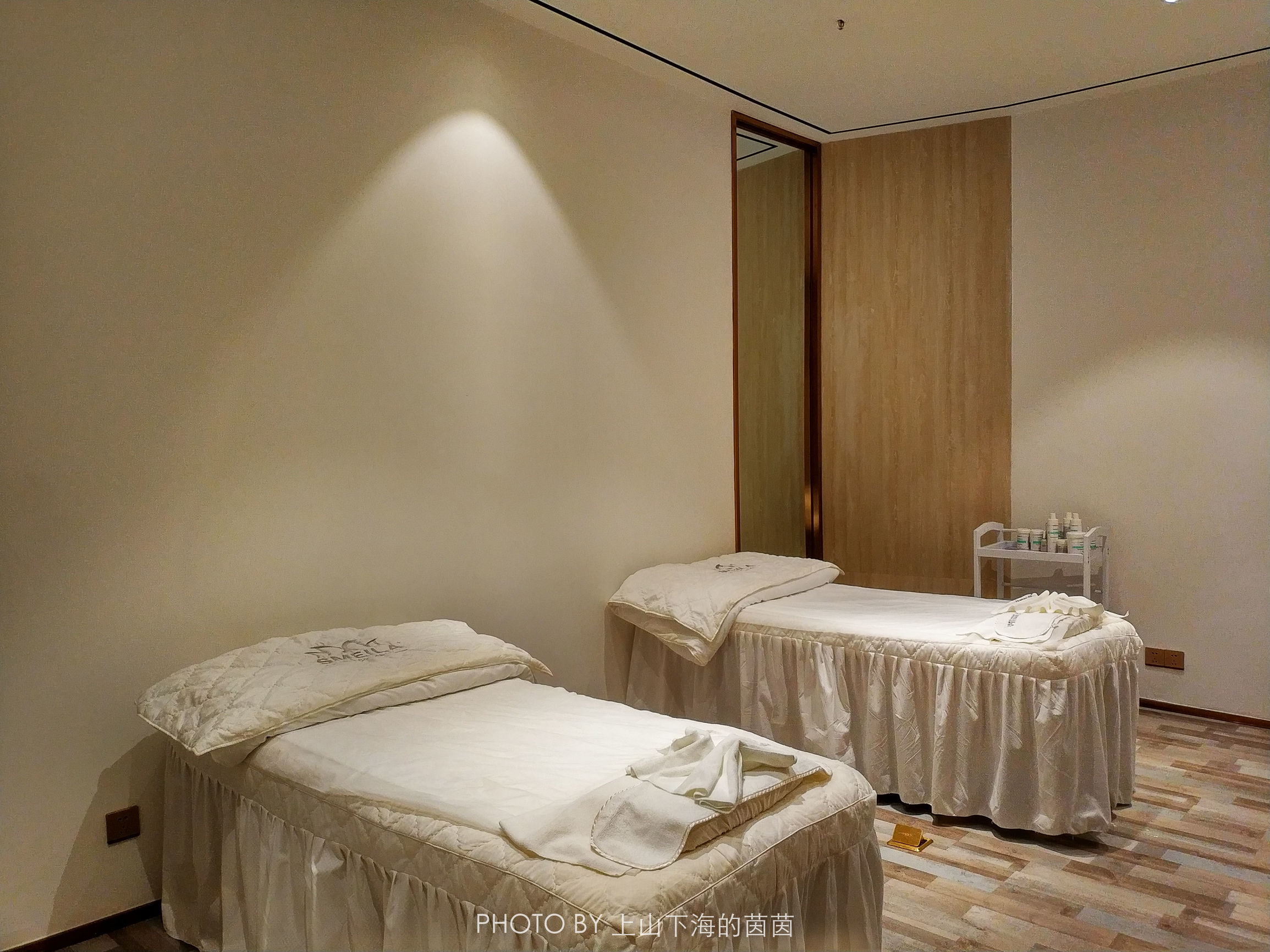 超微小气泡黑头仪有用吗,去黑头仪器小气泡