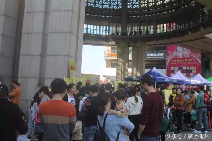 足球要从娃娃抓起图片,足球要从娃娃抓起标语