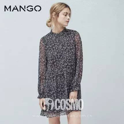 针织开衫怎么样穿更好看,针织开衫穿大点还是小点好看