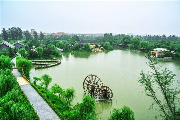 太湖庄园独栋别墅价格,太湖边带游艇码头中式园林别墅