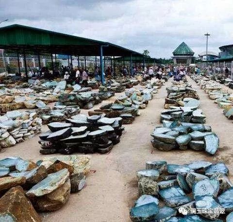 云南缅甸翡翠批发报价,云南缅甸翡翠毛料批发市场多大