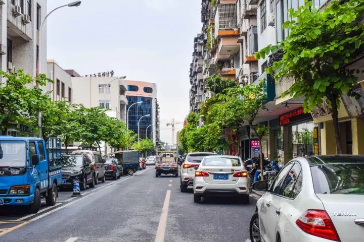 番禺区钟村南站,番禺钟村站