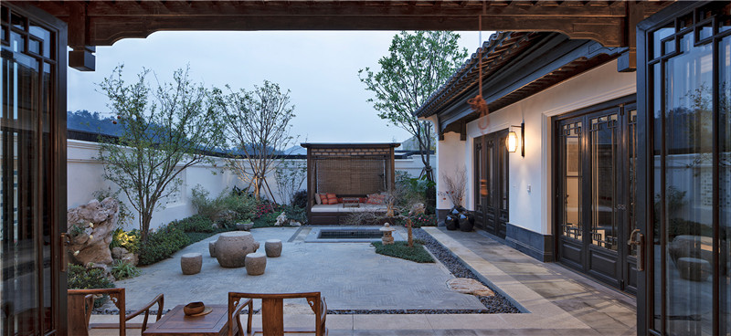 何必羡西风什么意思,何必羡西风