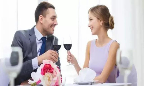 东方紫酒，让你不自不觉地爱上了她！