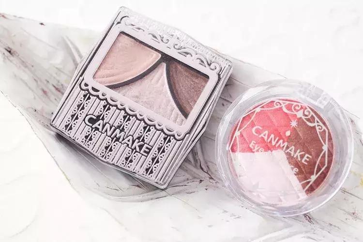 canmake八色眼影测评,canmake完美眼影测评