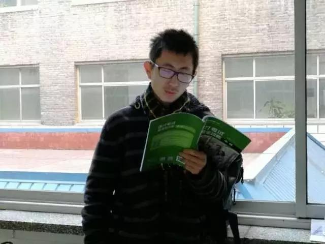 求助：用什么发型参加“国才考试”更好呢？