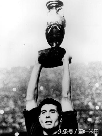 历届欧洲金靴奖得主有哪些,历史世界杯金球奖历届得主一览