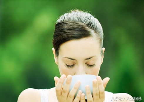 去除脸上黑斑最直接最有效的办法,脸上黑斑去除的小妙招