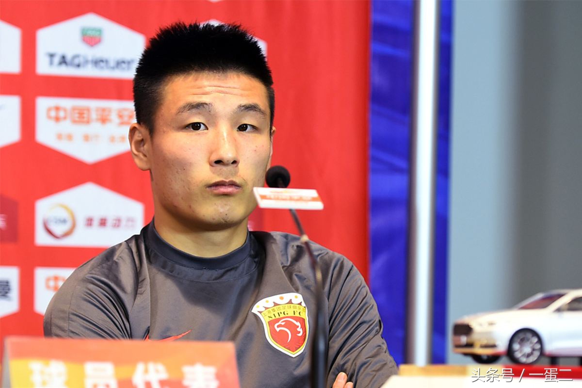 武磊踢西甲水平,武磊踢飞最强的队友