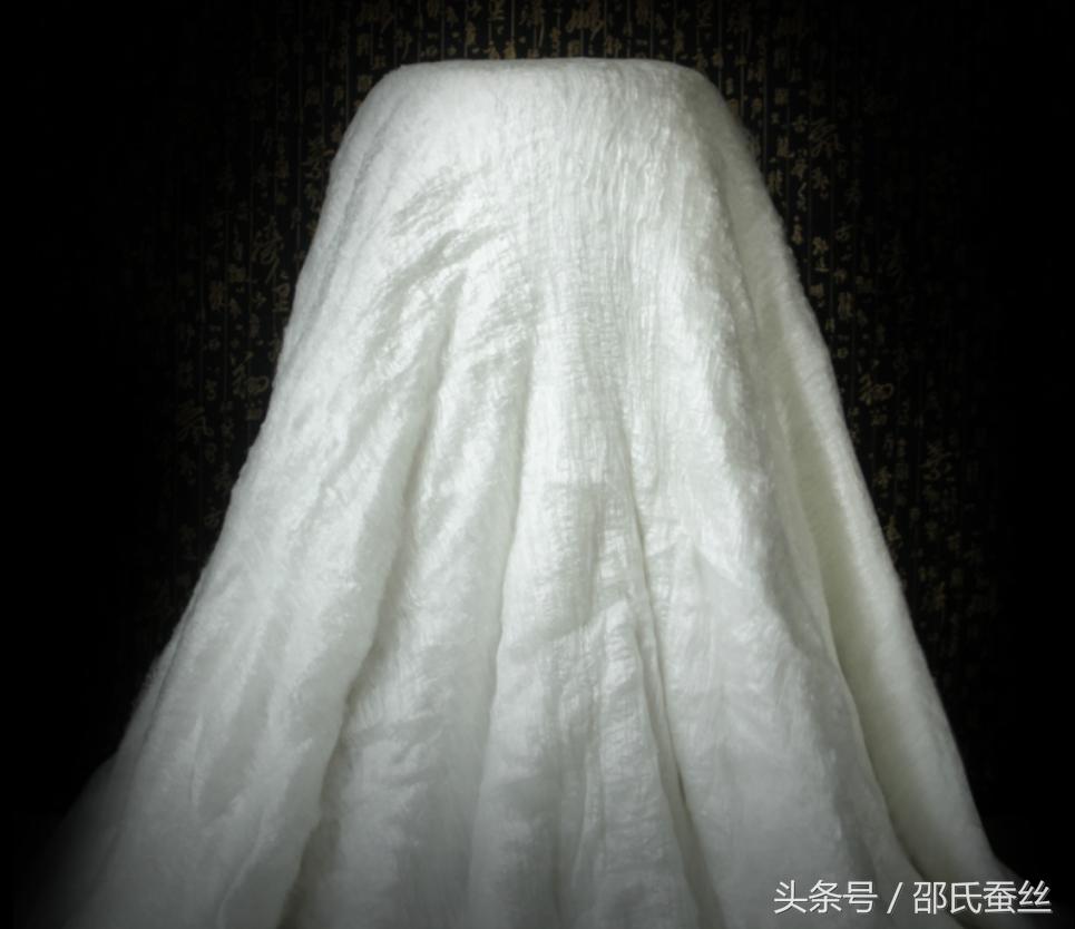 100%桑蚕丝合格品蚕丝被,质量标准100%纯蚕丝被