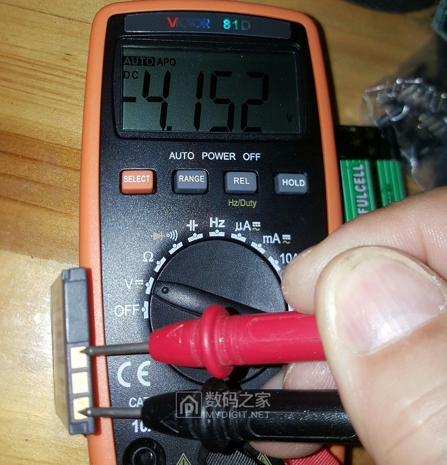 挖掘DTM0660芯片的潜能！用胜利VC81D新版学改最大数字9999