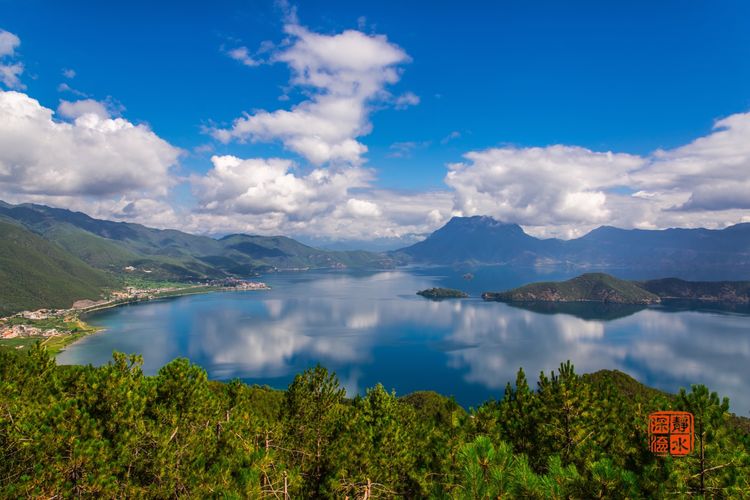 泸沽湖的静谧之美,美丽而又神秘的泸沽湖
