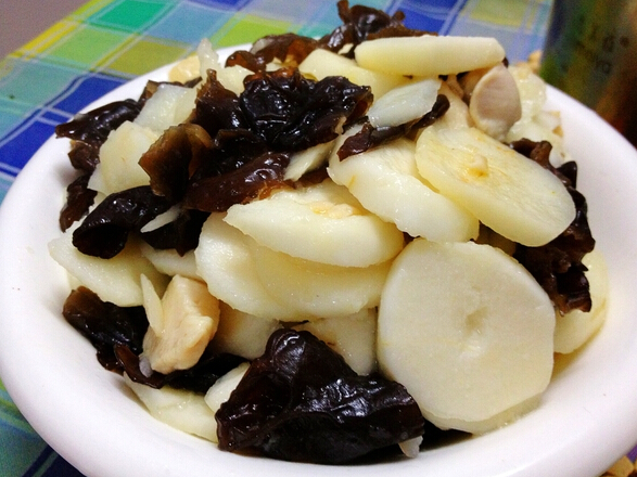 秋冬季皮肤干燥吃什么水果好,皮肤干燥多吃六种水果