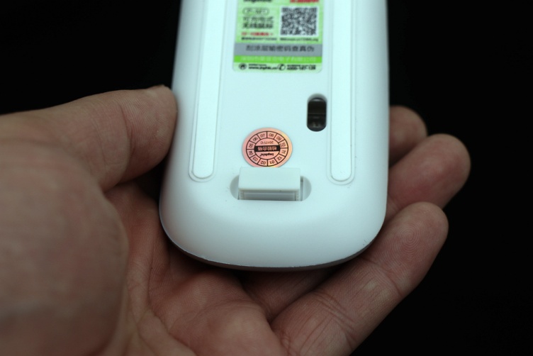 英菲克无线可充电鼠标静音,英菲克静音鼠标测评图