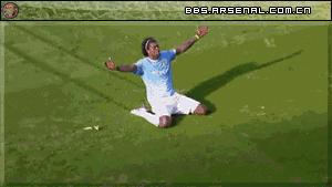 德罗巴滑跪完整版,足坛十大神峰之德罗巴