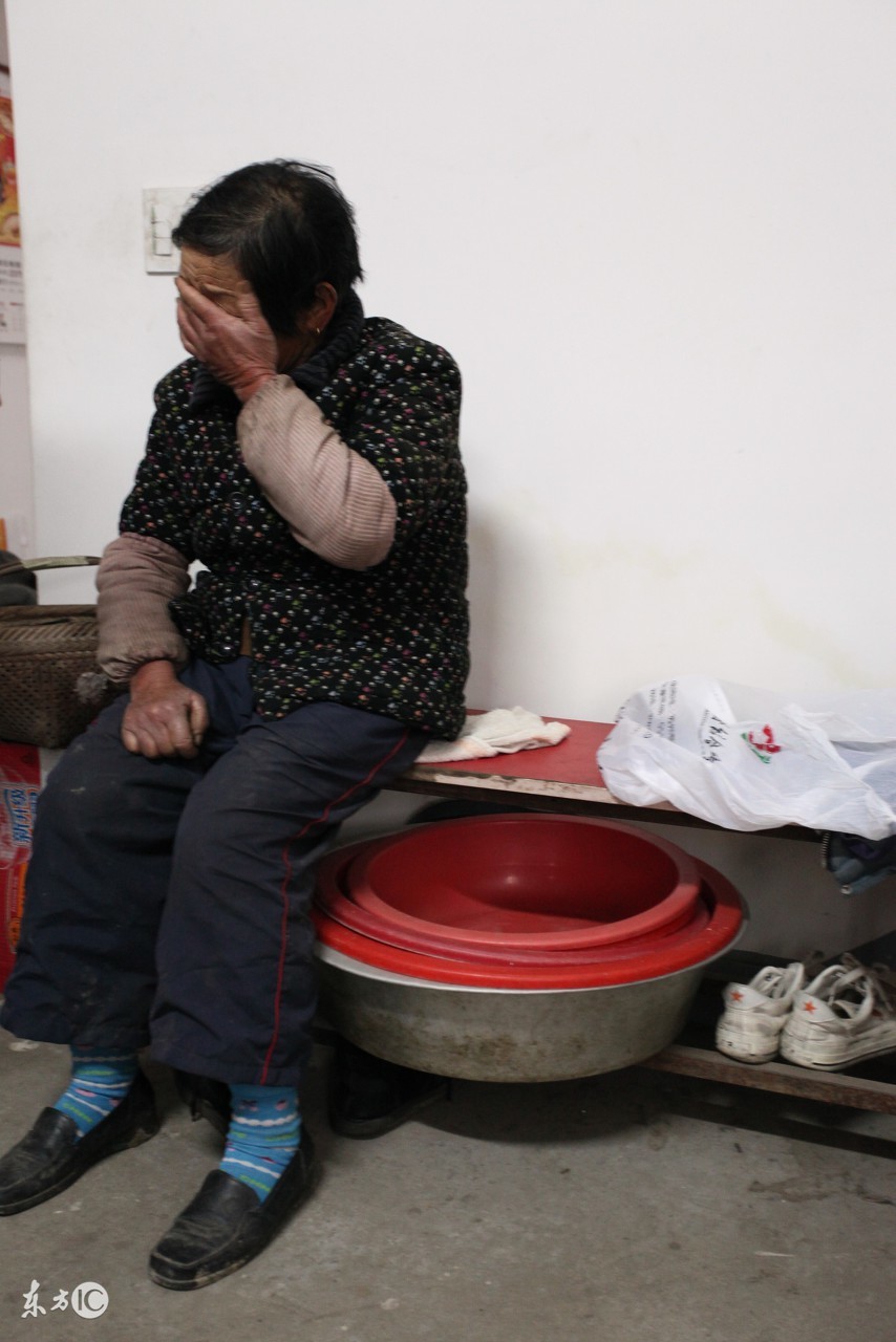 急性宫颈炎可以吃阿奇霉素吗,女性急性宫颈炎的表现