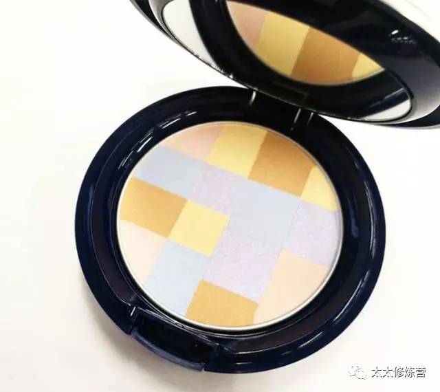 盘点大牌彩妆圣诞限量版,品牌彩妆平价送人圣诞节礼盒推荐