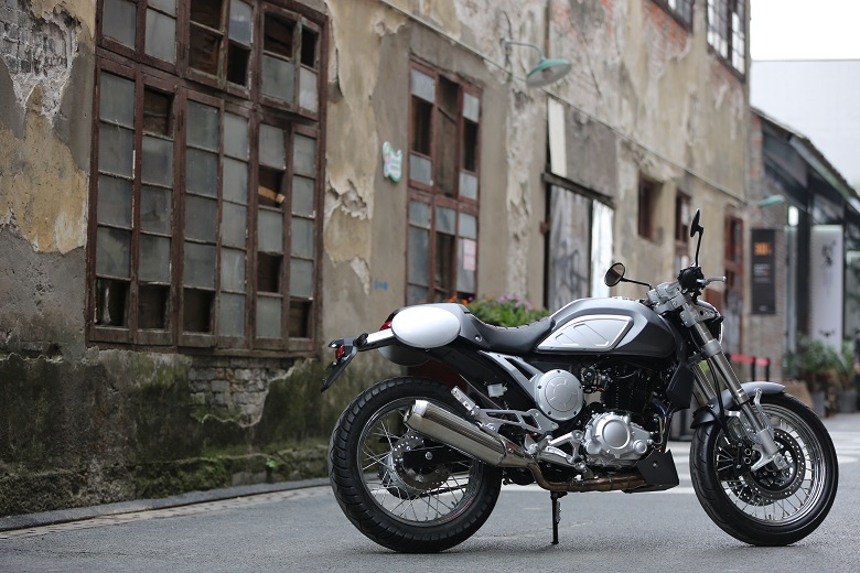 复古250摩托车叛逆者质量怎么样,Kawasakininja250复古