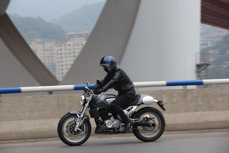 复古250摩托车叛逆者质量怎么样,Kawasakininja250复古