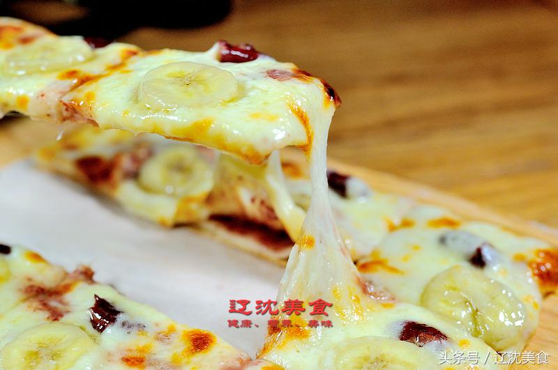 这家西餐厅融合欧美风味与中西风味，披萨永远比别人家多一块