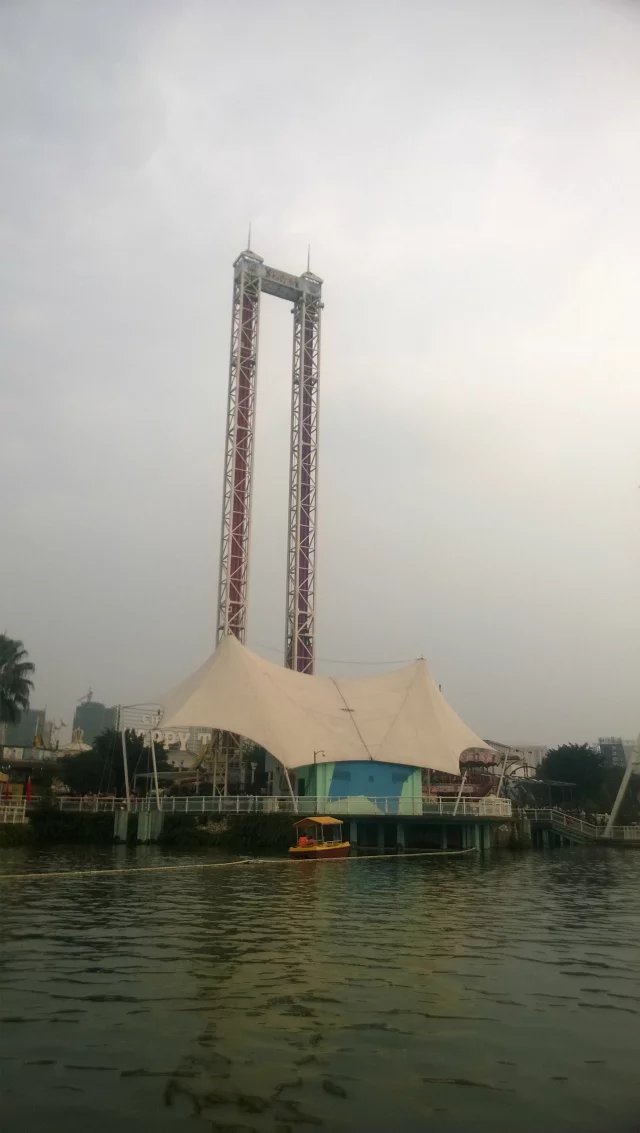 成都除了国色天香欢乐谷还有哪些,成都国色天香乐园好还是欢乐谷好