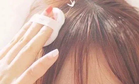 过期散粉扔掉很可惜,过期散粉还能用吗有毒吗