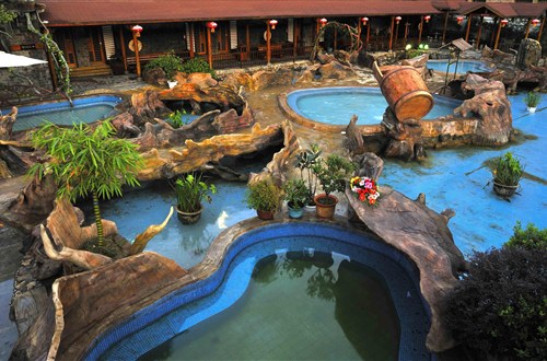 汤山温泉澡堂,南京汤山温泉有室内温泉吗