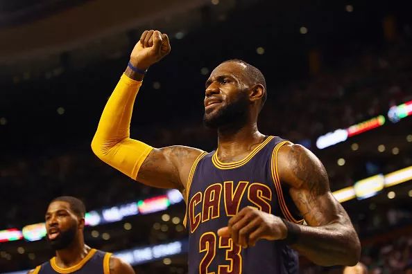 简单实用的篮球招式,常用篮球英语