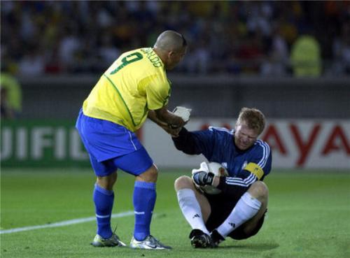 天下足球年度总结音乐,天下足球你不看足球就不会懂青春