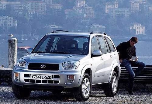 三个女生挑战蒙眼猜男生,比亚迪f3为什么说是一代神车