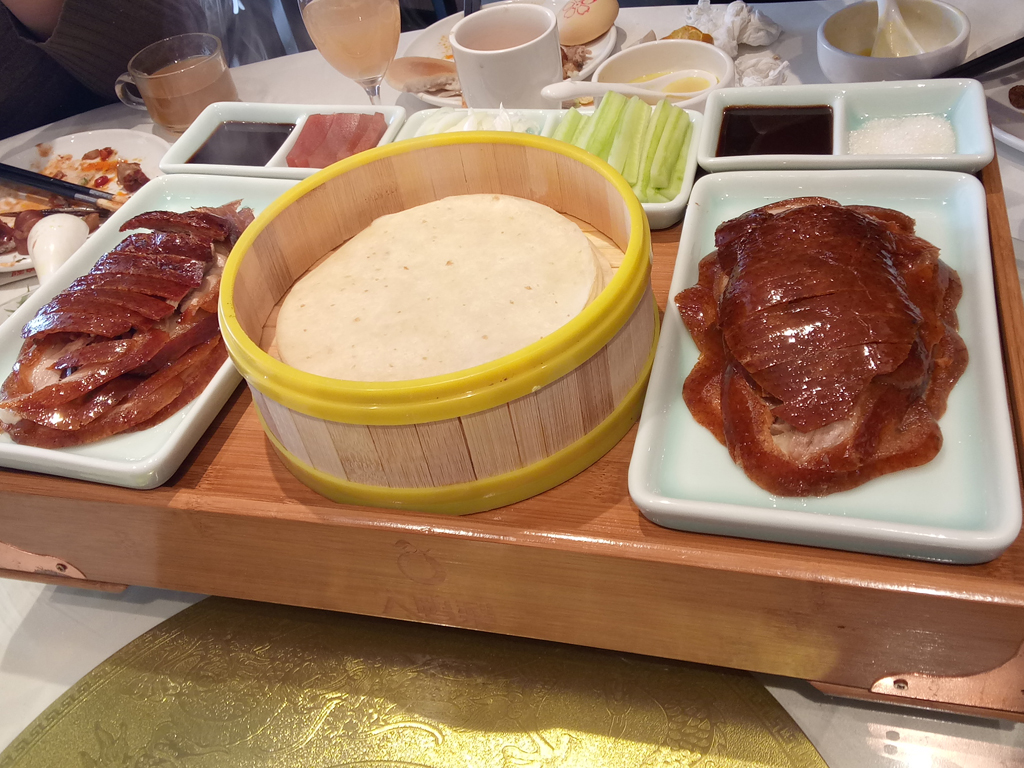 大鸭梨家常菜燕郊店,美食大鸭梨