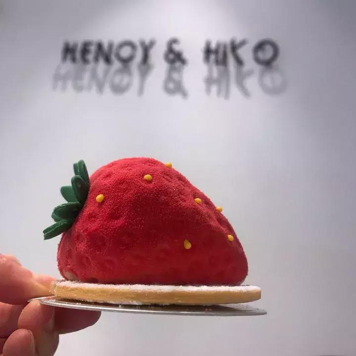 纪梵希37丝绒限定,甜品界品牌