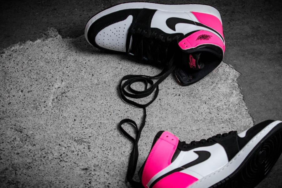 耐克鞋哪双鞋适合跑步 (十大颜值超高的耐克鞋)