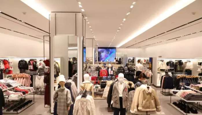 中国最大的第二个zara店,zara上海第一家门店