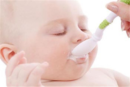 高龄产妇怀孕初期注意什么,高龄产妇移植后需注意些什么