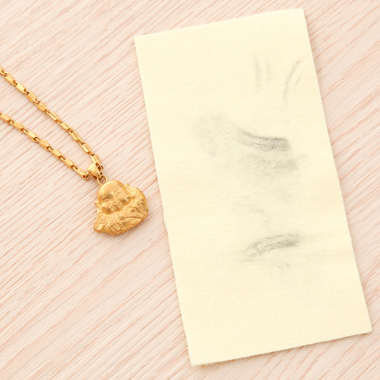 首饰氧化发黑怎么处理,铜首饰氧化发黑怎么清洗