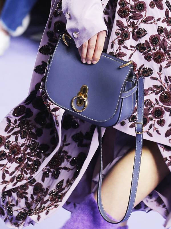 什么品牌包包火,什么牌子的包包最好看最有档次