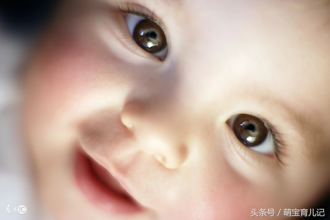 新生儿眼屎多是泪道阻塞吗,宝宝眼睛眼屎多怎么解决
