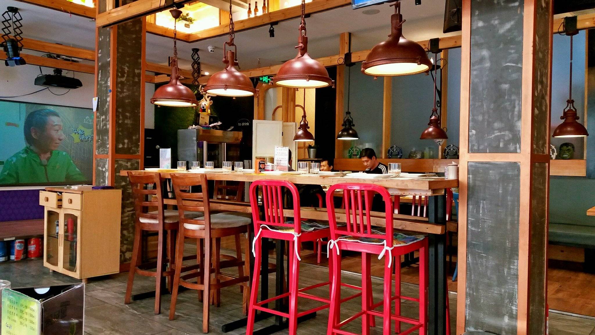 对酒当歌人生得意须尽欢,对酒当歌人生豪迈