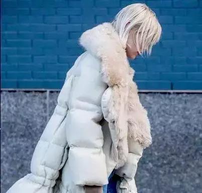 静电衣服沾灰怎么处理,静电粘毛怎么治