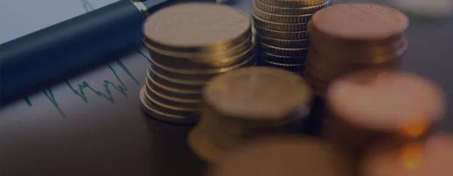 两张信用卡倒着还想先还一部分,两张信用卡先还哪一个