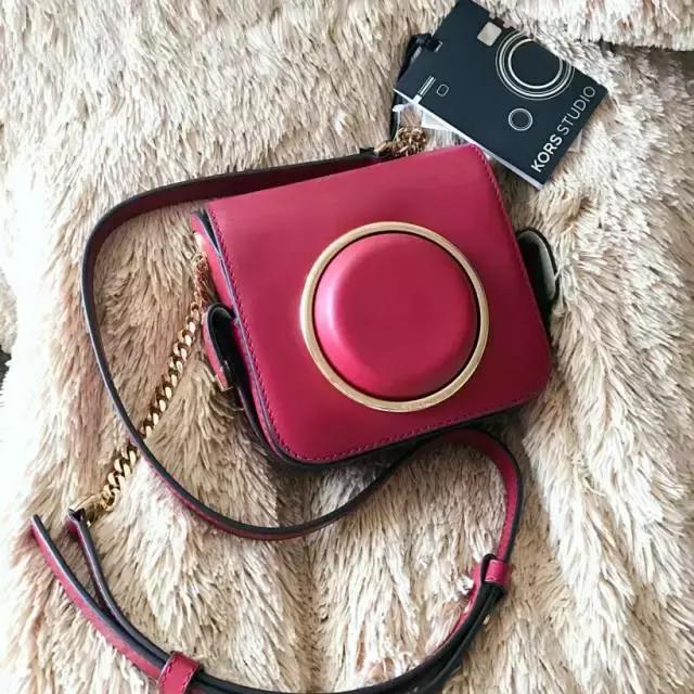 不用吃土的千元数位屏,不用吃土的奢侈品牌包