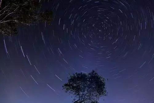 星空最漂亮的拍摄方法,4个参数教你拍摄唯美星空