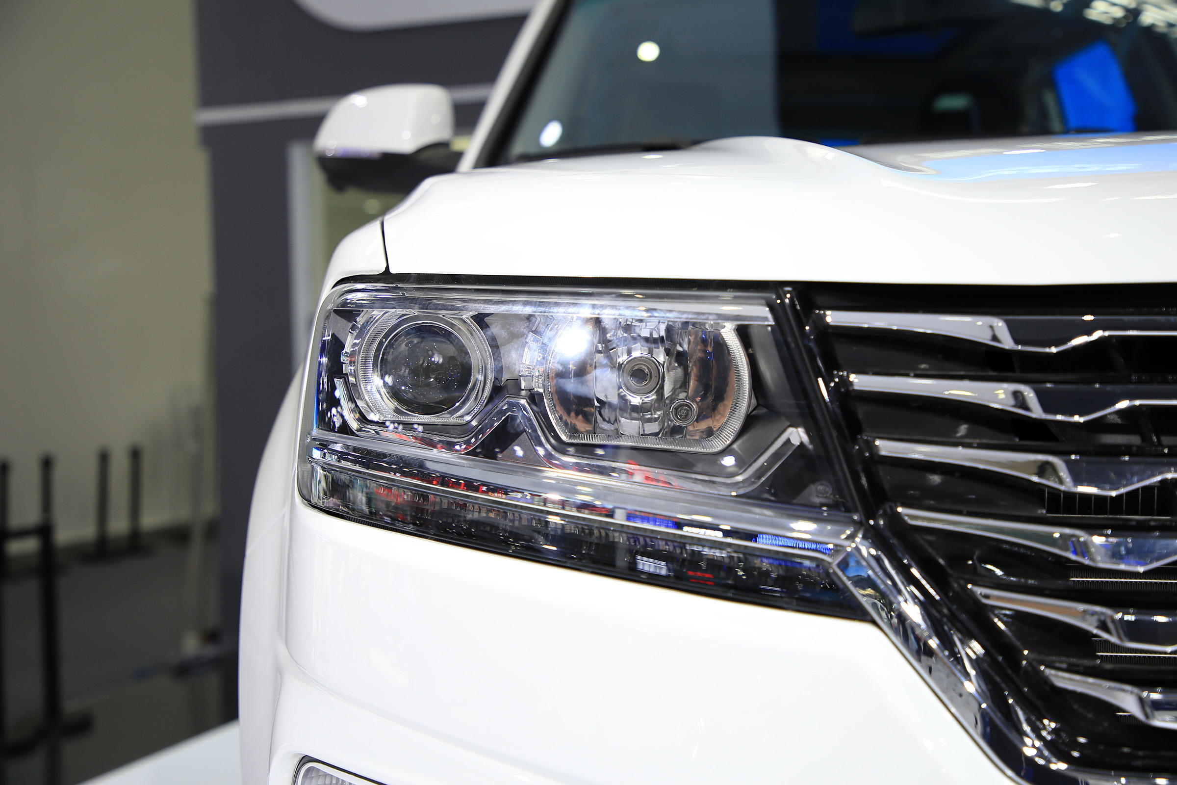 圣达菲7座版汽车,圣达菲7详解视频