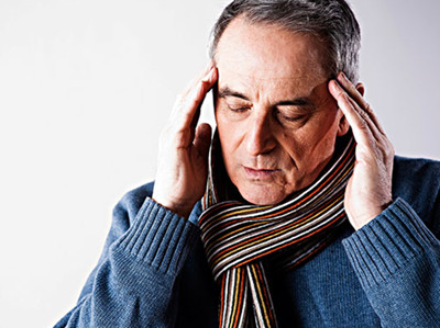 老人突然觉得天旋地转吃什么药,老年人突然头晕天旋地转急救办法